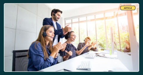 A recruiter training new call centre employees
